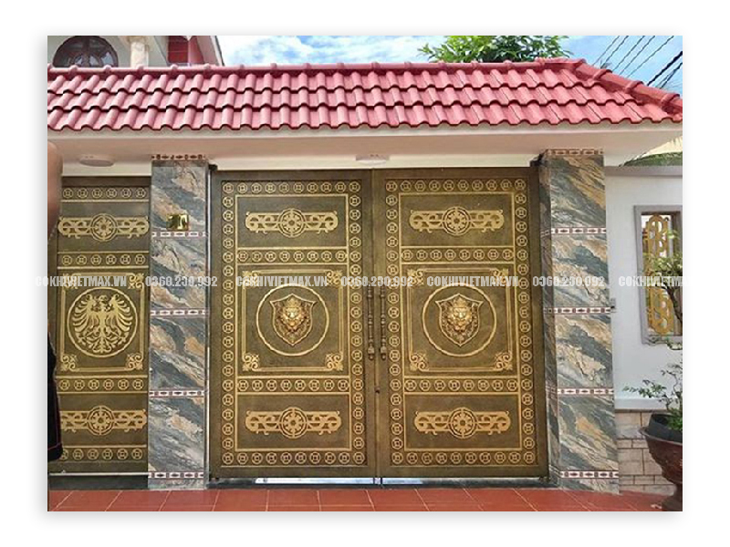 Cổng nhôm đúc cổ điển họa tiết rồng phượng