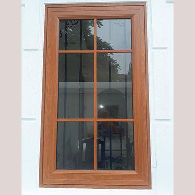 làm cửa nhôm kính giá rẻ