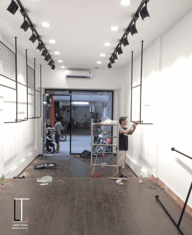 giá kệ shop thời trang 