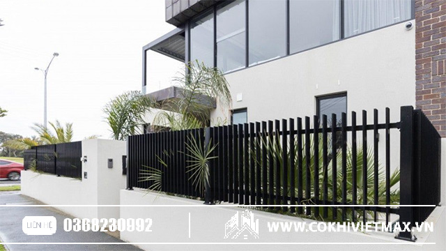 Hàng rào sắt hộp mạ kẽm 