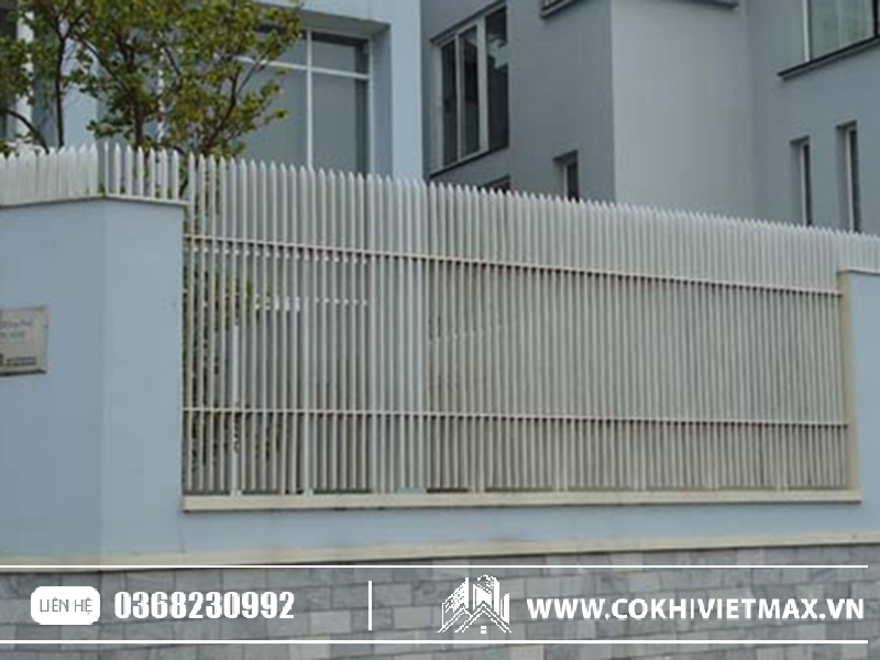 Hàng rào sắt hộp mạ kẽm