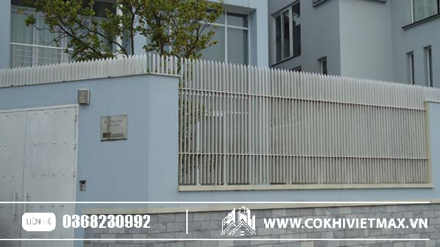 Hàng rào sắt hộp mạ kẽm 