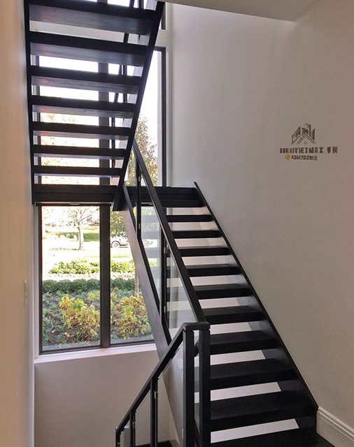 làm cầu thang sắt tại mê linh