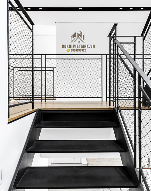 làm cầu thang sắt tại ba đình