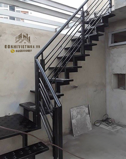 làm cầu thang sắt tại hà nội giá rẻ 