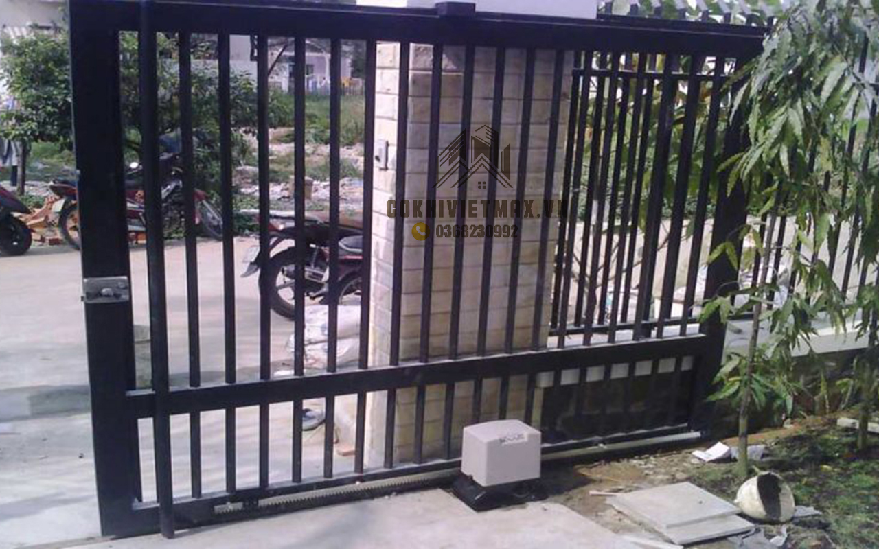 cổng sắt cửa lùa