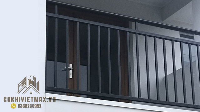 Làm lan can sắt ban công đẹp