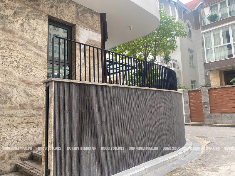 Lan can sắt hiện đại