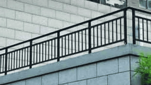 mẫu lan can sắt hộp đẹp ấn tượng