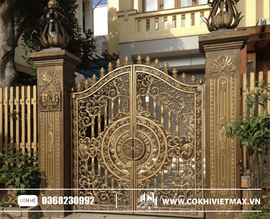 Cổng sắt 2 cánh phong cách cổ điển