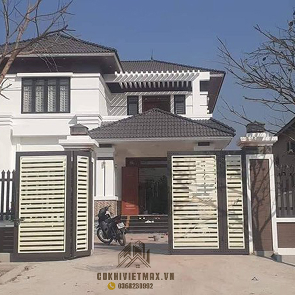 làm cửa sắt 4 cánh 