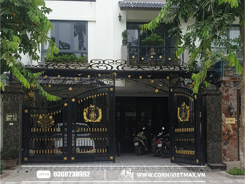 Cổng sắt 4 cánh