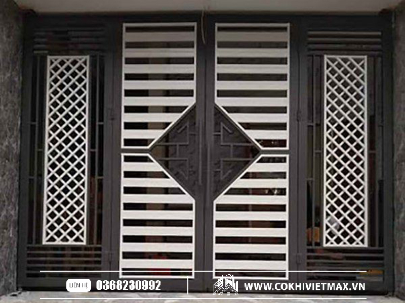 Cửa sắt hộp 4 cánh