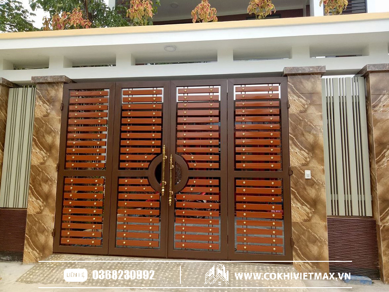 Cửa sắt hộp 4 cánh