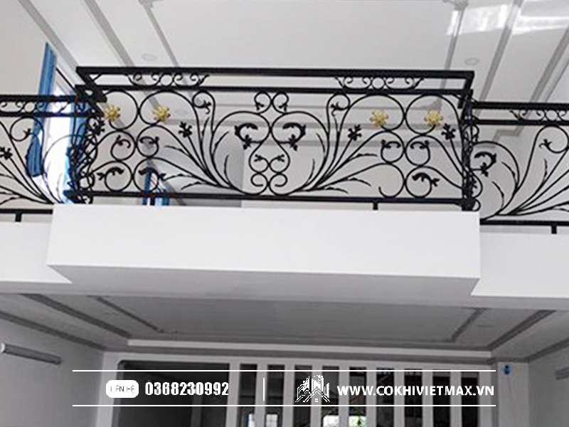 mẫu lan can ban công sắt hiện đại