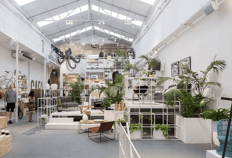 thiết kế cửa hàng 