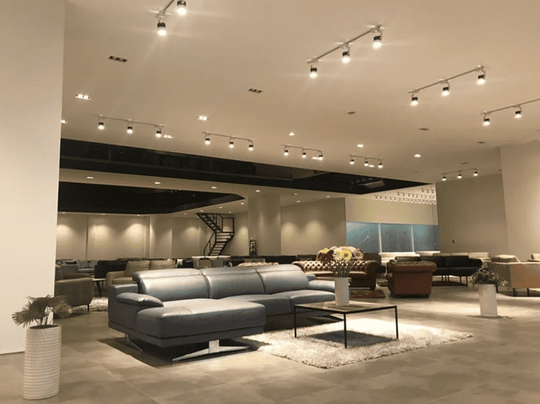 thiết kế cửa hàng 